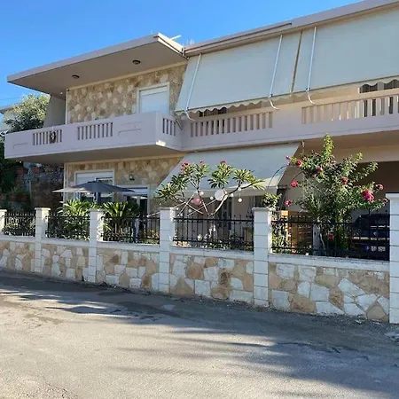 Vila Aretousa *